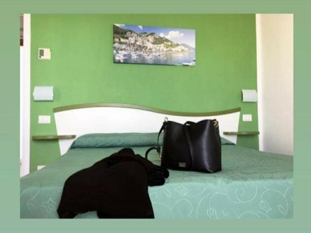 B&B Canto Delle Sirene Furore Δωμάτιο φωτογραφία